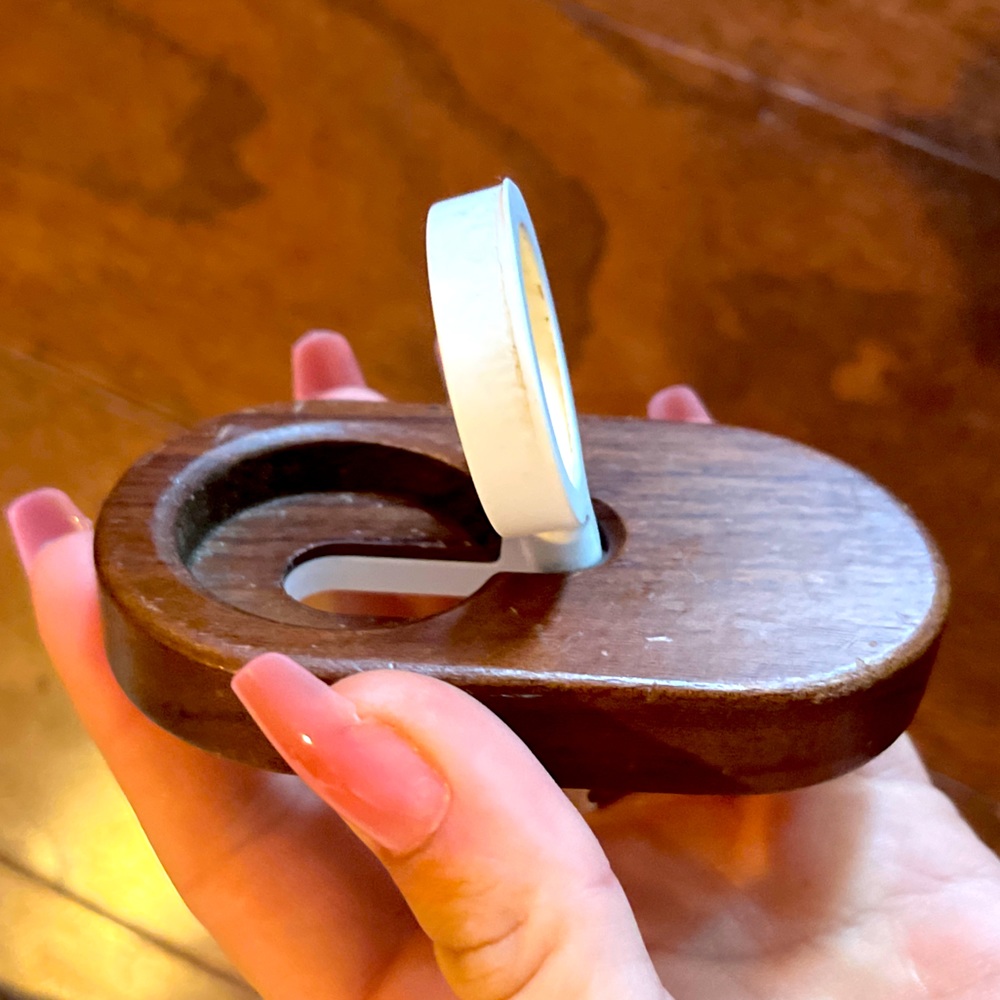 Iwatch wooden holder for charging watch